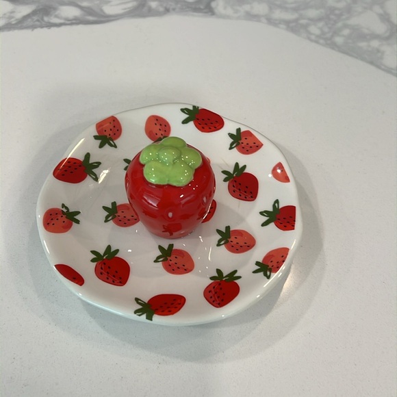🍓🍓RING DISH... - Picture 9 of 16